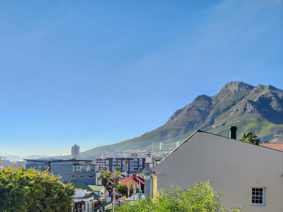 To Let 2 Bedroom Property for Rent in Gardens Western Cape